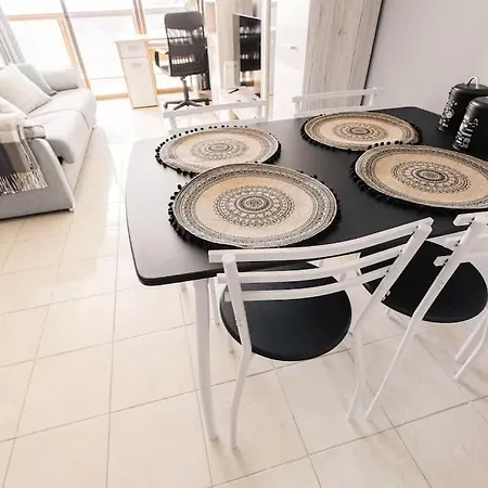 Frente Al Mar Playa De Melenara